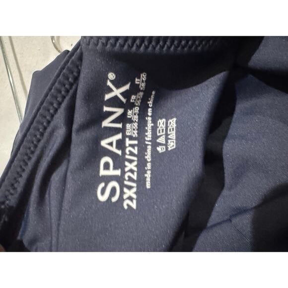 SPANX Navy Blue Sunkissed Classic One Piece Swimsuit 2XL - Picture 3 of 4